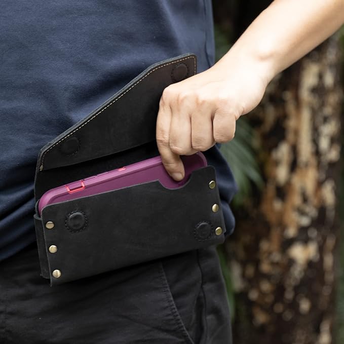 Topstache Leather Phone Holster - Image 3