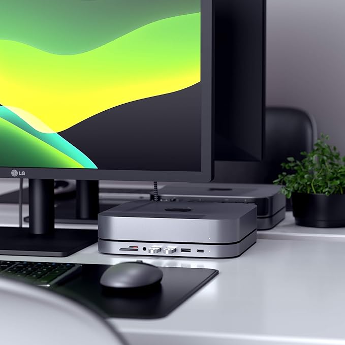 Satechi USB C Hub, Type-C Aluminum Stand & Hub, USB-C Data Port, Micro/SD Card - Image 6