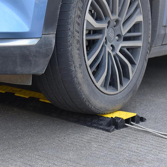 Heavy-Duty Rubber Cable Protector Ramp, Floor Cable Wire Cord Cover Speed Bumps - Image 9