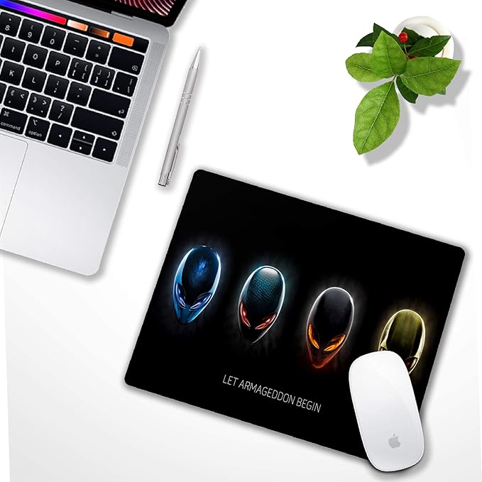 Alien Mouse pad, Personalized Design sci-fi Style Computer Rubber Mouse pad - Image 2