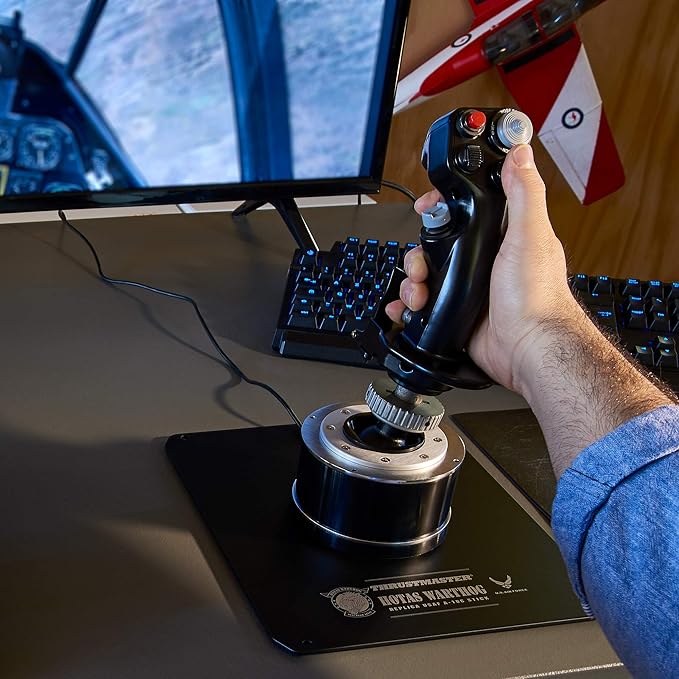 Thrustmaster HOTAS Warthog Flight Stick, Throttle and Control Panel - Image 4