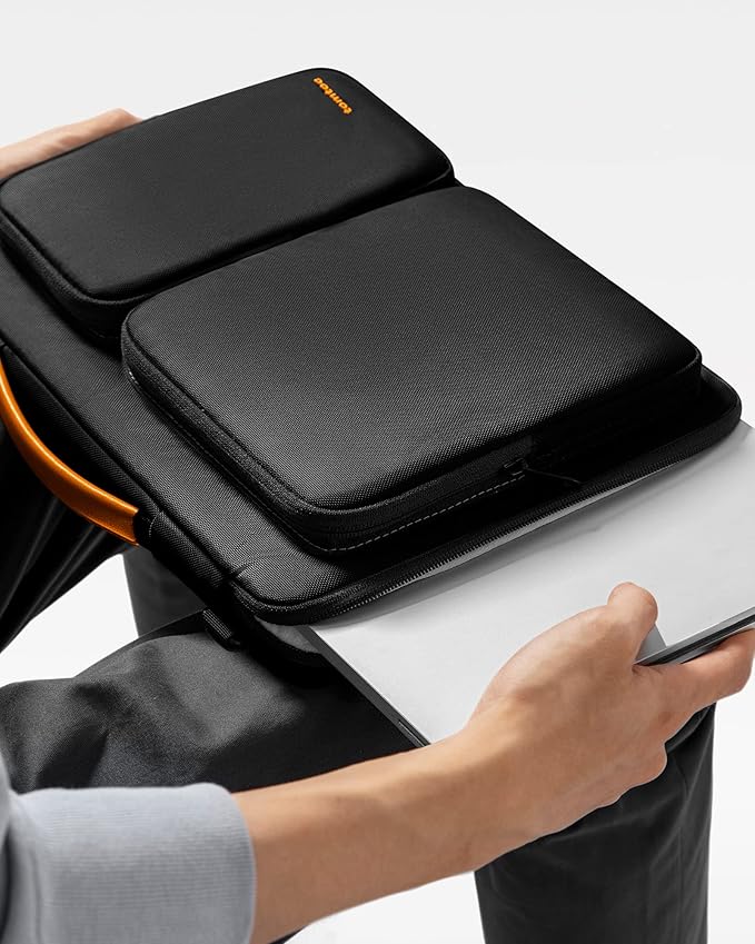 tomtoc 360° Protective Laptop Shoulder Bag - Image 8